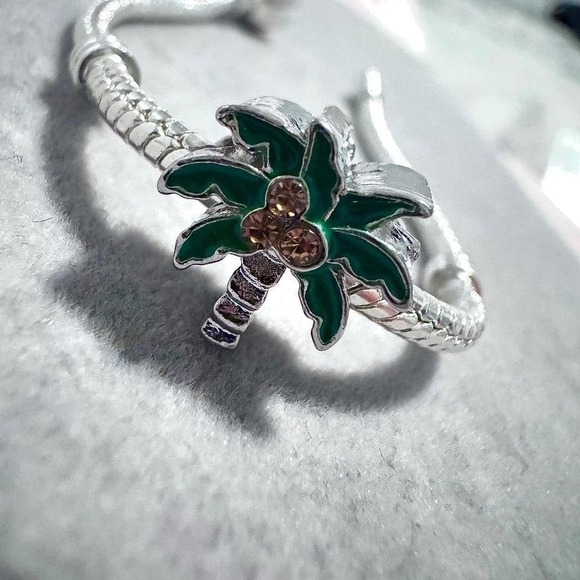 Palm Tree Bead Charm Enamel Green with Coconuts fits PANDORA - Picture 3 of 8